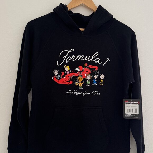 Formula 1 x Peanuts Las Vegas Grand Prix Hoodie – Youth Size Medium -- NEW - Picture 3 of 13